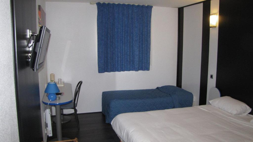 Comfort Hotel Poissy Technoparc Oda fotoğraf