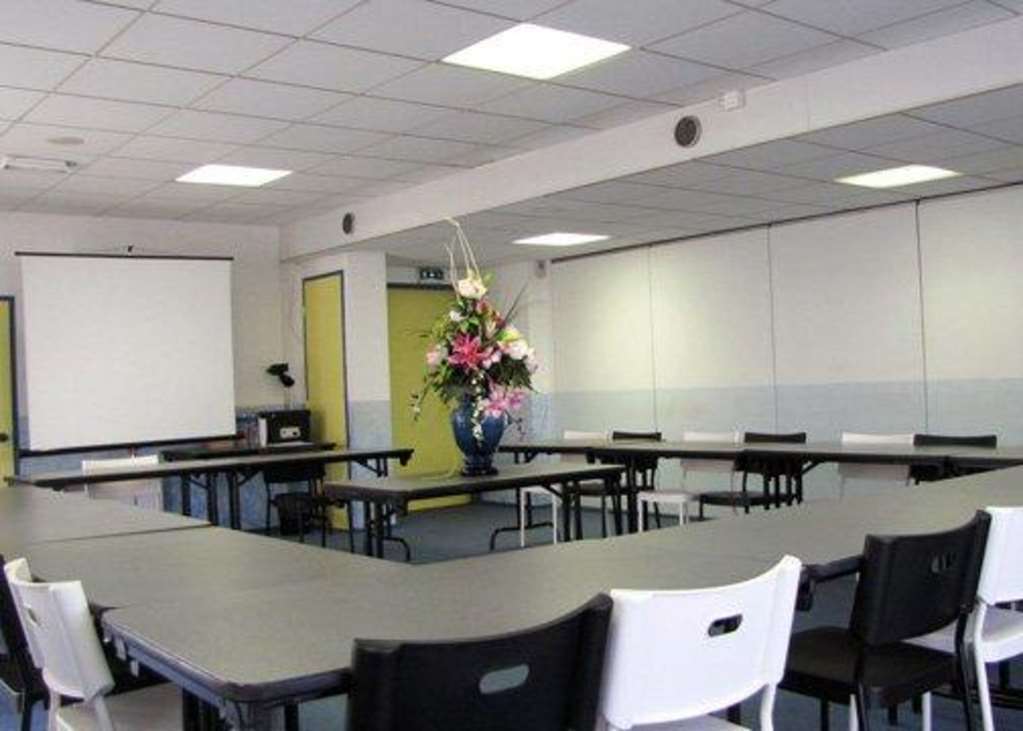 Comfort Hotel Poissy Technoparc Konforlar fotoğraf