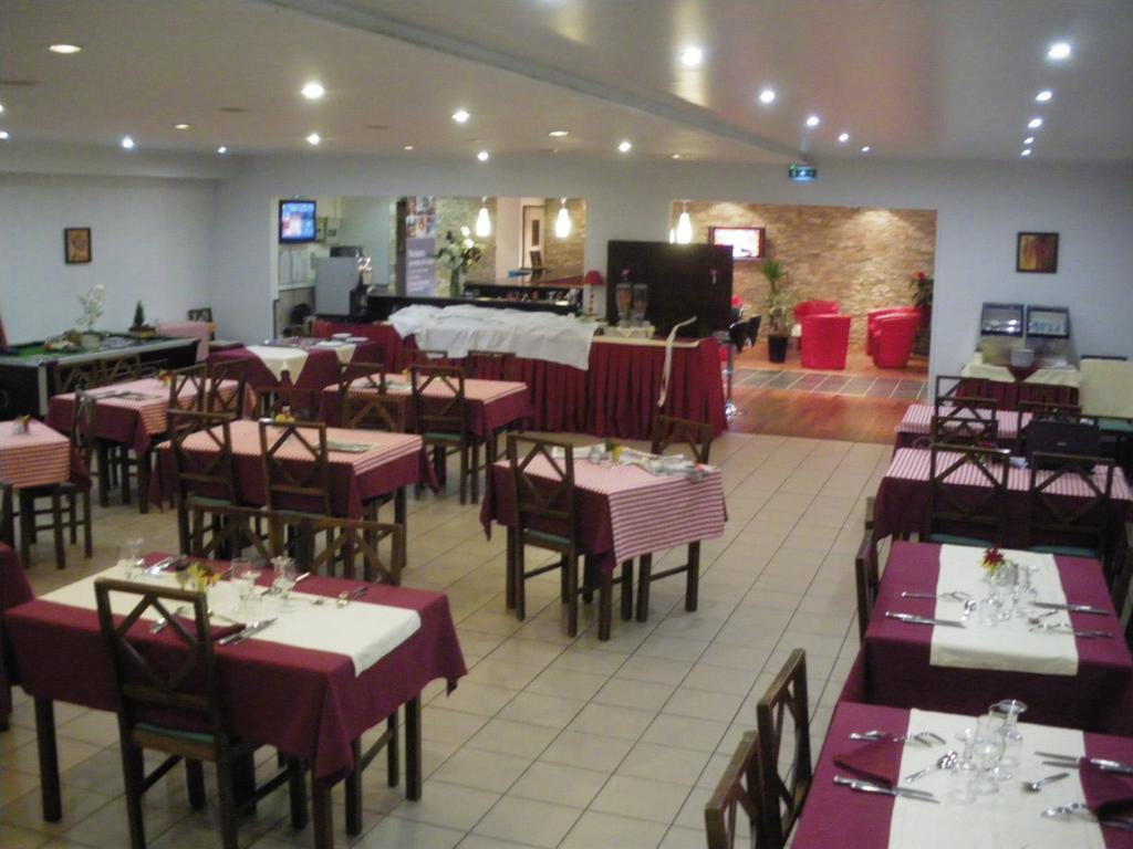 Comfort Hotel Poissy Technoparc Dış mekan fotoğraf